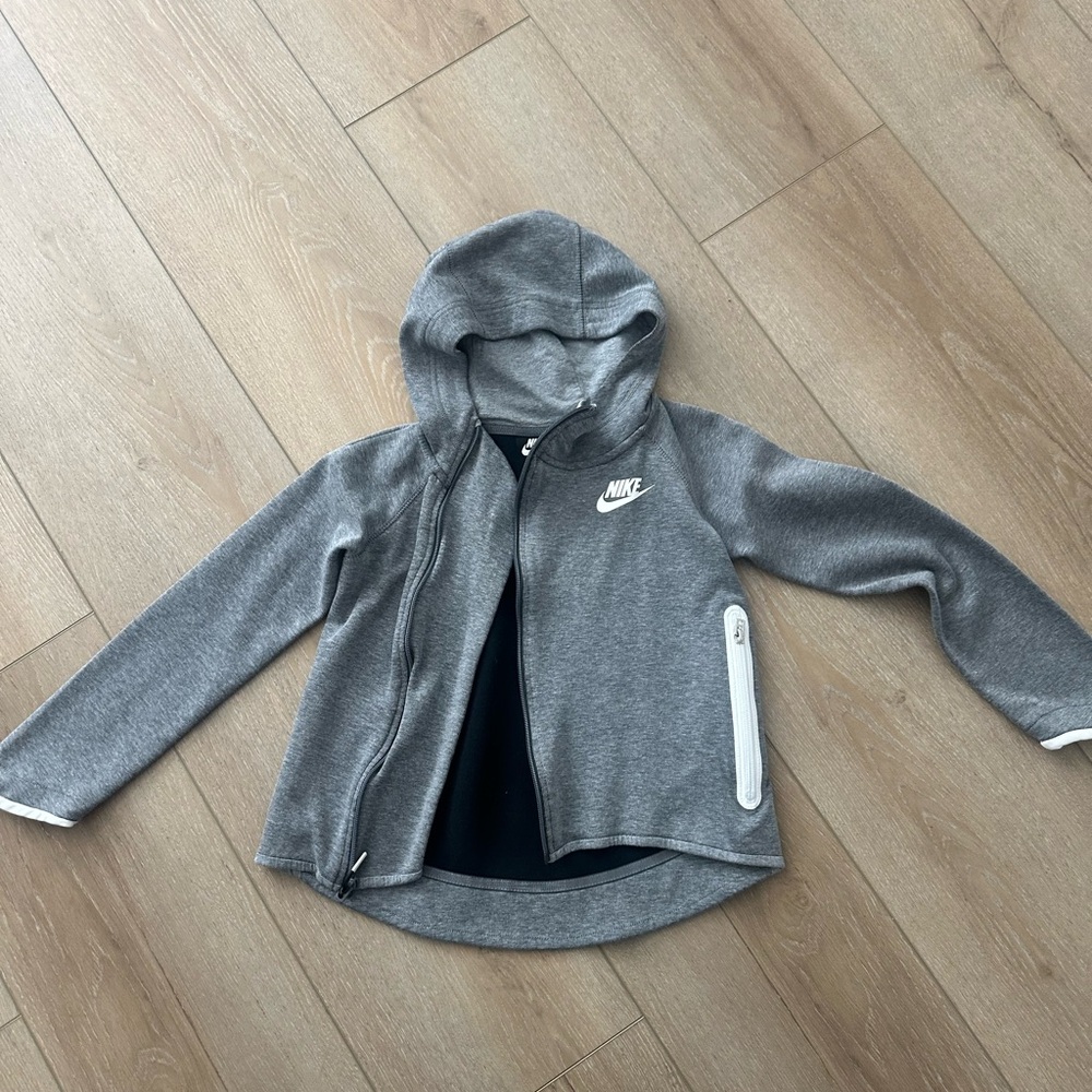Nike Black and Light Gray Pullover Hoodie